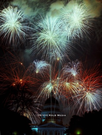 Capitol Fireworks 1982 - 1.jpeg
